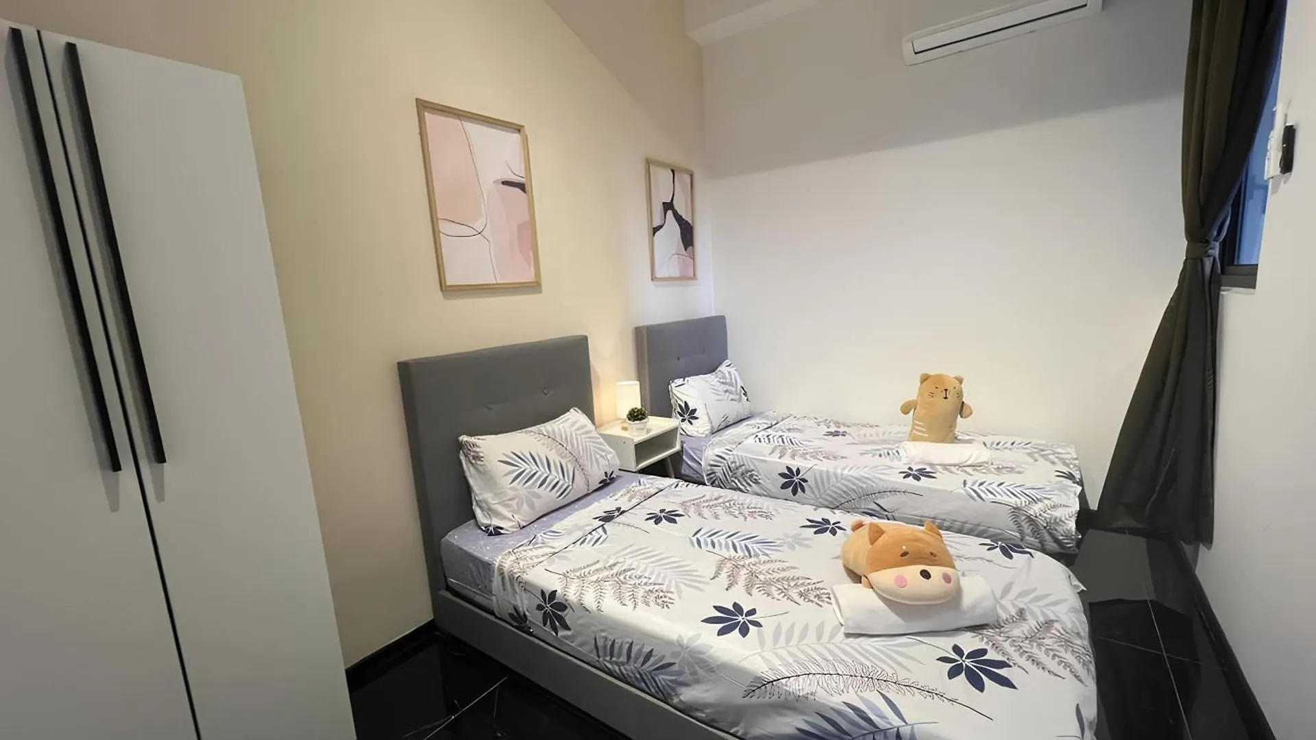Urban Suites R L 6Pax 2R2B L Seaview &Cityview L Georgetown Jelutong