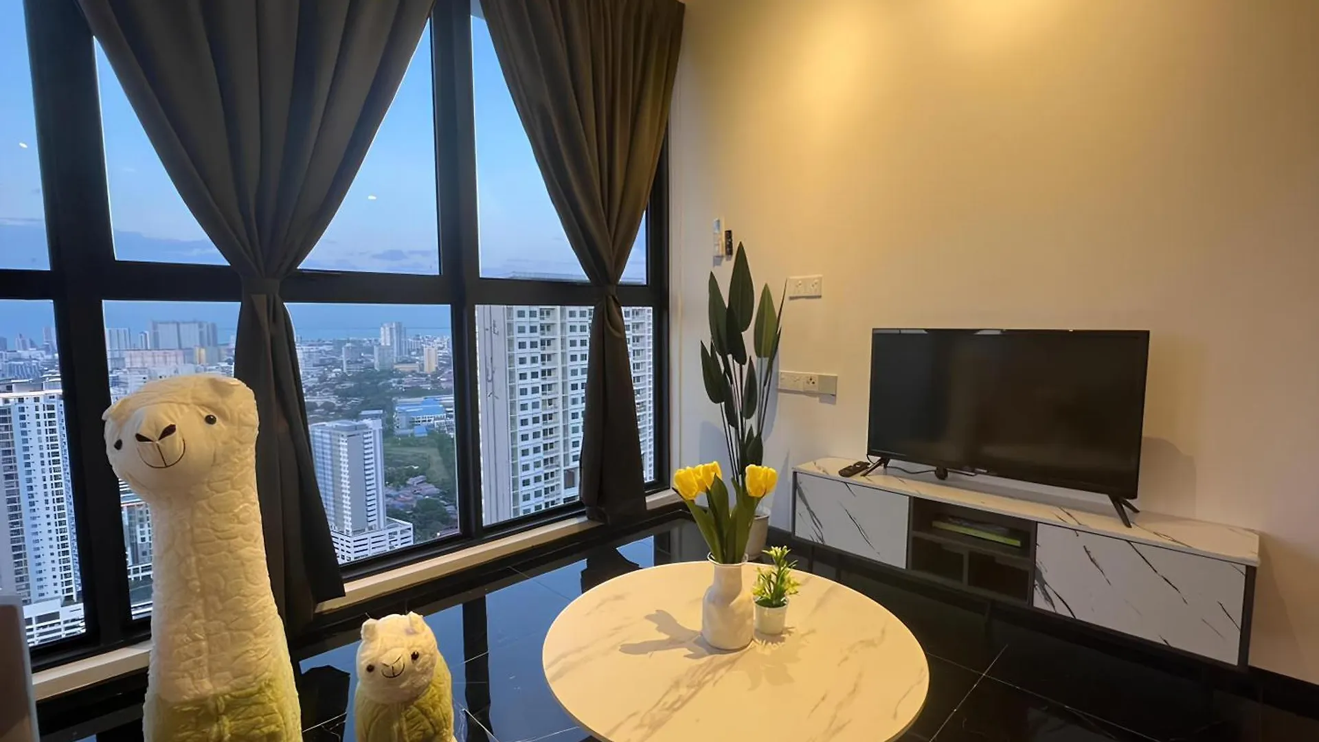 Urban Suites R L 6Pax 2R2B L Seaview &Cityview L Georgetown Jelutong 0*,  Malezya
