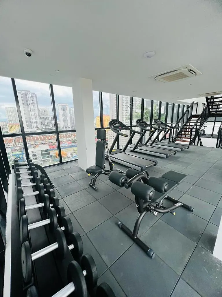 Urban Suites R L 6Pax 2R2B L Seaview &Cityview L Georgetown Jelutong Apartment