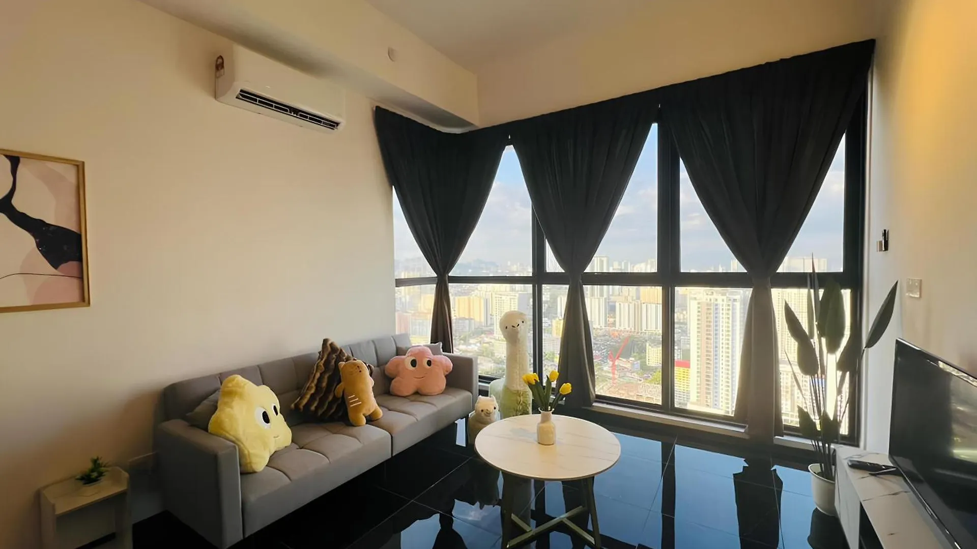 Urban Suites R L 6Pax 2R2B L Seaview &Cityview L Georgetown Jelutong Apartment