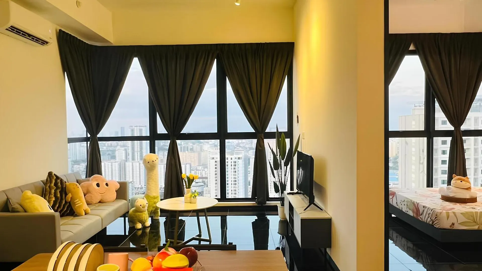 Apartment Urban Suites R L 6Pax 2R2B L Seaview &Cityview L Georgetown Jelutong